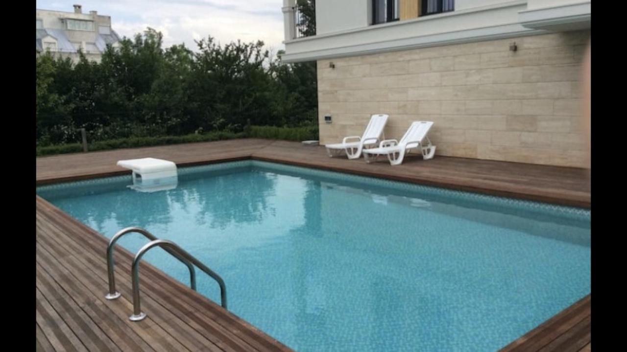 Brand New Apartment With Outdoor Swimming Pool ヴァルナ エクステリア 写真